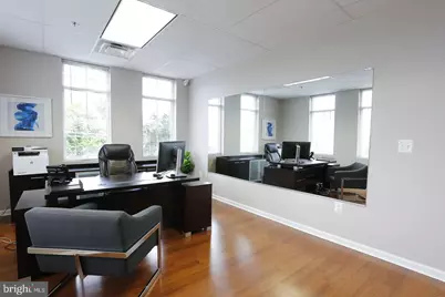 19420 Golf Vista Plaza #320, Leesburg, VA 20176 - Photo 4