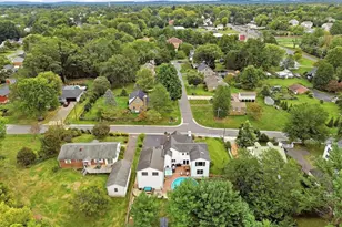 201 N 33rd St, Purcellville, VA 20132 - Photo 82