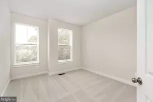 20792 Cloongee Ter, Dulles, VA 20166 - Photo 22
