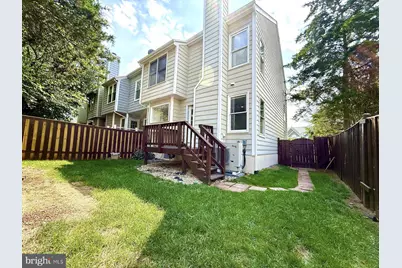 21780 Canfield Terrace, Sterling, VA 20164 - Photo 2