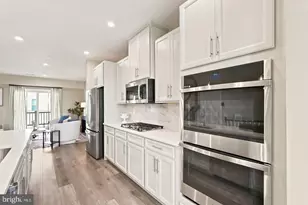 24274 Thurso Sq, Dulles, VA 20166 - Photo 26