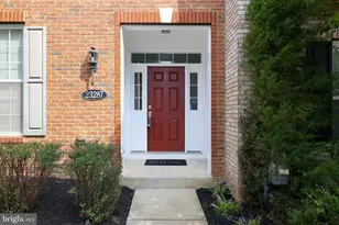 23287 Carters Meadow Terrace, Ashburn, VA 20148 - Photo 2