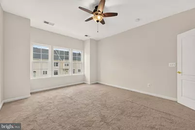 22997 Bulwark Terrace, Ashburn, VA 20148 - Photo 18