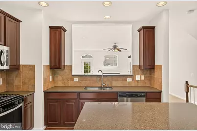 22997 Bulwark Terrace, Ashburn, VA 20148 - Photo 12