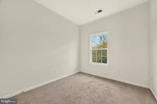 22997 Bulwark Terrace, Ashburn, VA 20148 - Photo 26