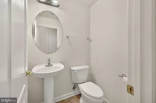 22997 Bulwark Terrace, Ashburn, VA 20148 - Photo 4