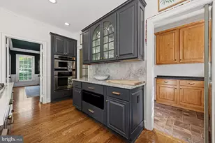 1418 Hague Dr SW, Leesburg, VA 20175 - Photo 10