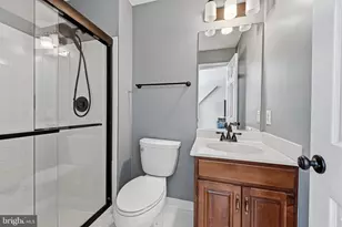 1418 Hague Dr SW, Leesburg, VA 20175 - Photo 28