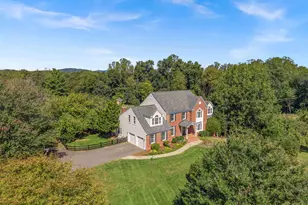 17508 Pinehurst Ct, Purcellville, VA 20132 - Photo 4