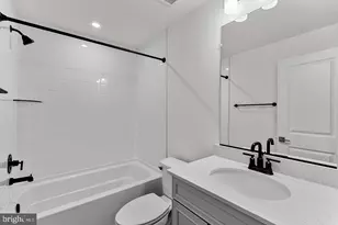 19659 Sepia Sq, Ashburn, VA 20147 - Photo 34