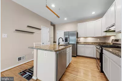 21768 Tottenham Hale Court, Sterling, VA 20166 - Photo 8