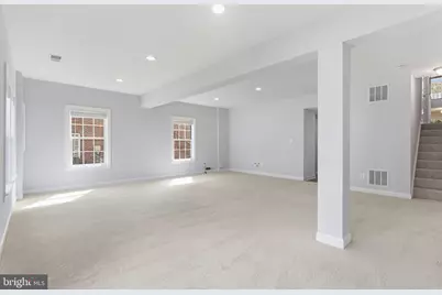 24958 Ashgarten Drive, Chantilly, VA 20152 - Photo 32