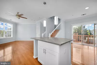 21800 Dragons Green Square, Ashburn, VA 20147 - Photo 14
