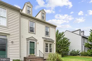 20105 Crew Square, Ashburn, VA 20147 - Photo 2