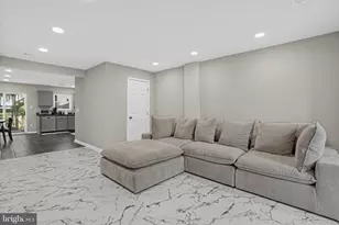 43030 Demerrit St, Chantilly, VA 20152 - Photo 6