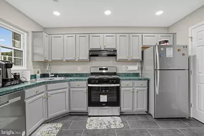 43030 Demerrit Street, Chantilly, VA 20152 - Photo 10