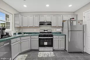43030 Demerrit St, Chantilly, VA 20152 - Photo 10