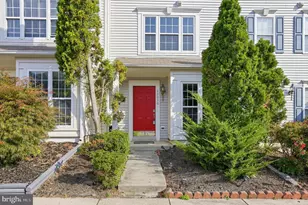 43030 Demerrit St, Chantilly, VA 20152 - Photo 4