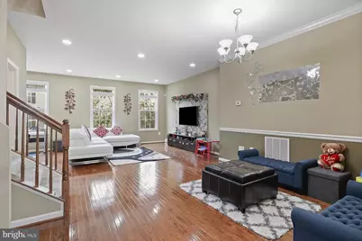 25097 Croxley Green Square, Aldie, VA 20105 - Photo 8