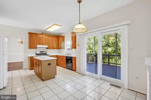 46800 Trailwood Pl, Sterling, VA 20165 - Photo 12