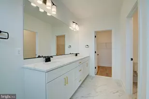 42609 Houdini Rst Ter, Leesburg, VA 20176 - Photo 18
