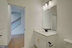 42609 Houdini Rst Ter, Leesburg, VA 20176 - Photo 32