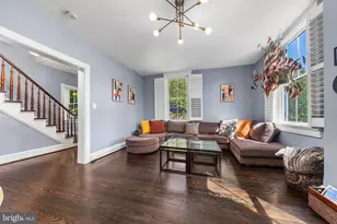 13722 Hiddenhollow Ln, Leesburg, VA 20176 - Photo 8