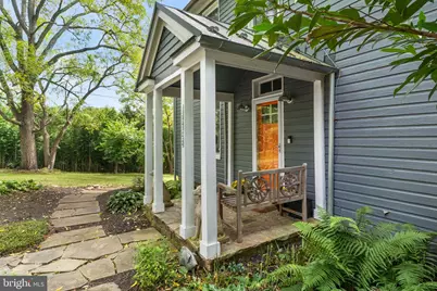13722 Hiddenhollow Lane, Leesburg, VA 20176 - Photo 2