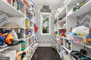 13722 Hiddenhollow Ln, Leesburg, VA 20176 - Photo 18