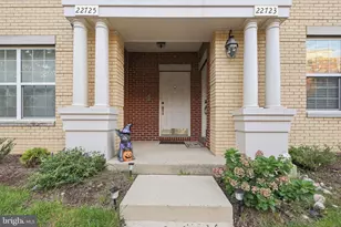22725 Beacon Crest Terrace, Brambleton, VA 20148 - Photo 2