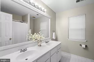 43848 Glenhazel Dr, Ashburn, VA 20147 - Photo 30