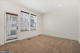 20064 Coral Wind Ter, Ashburn, VA 20147 - Photo 10