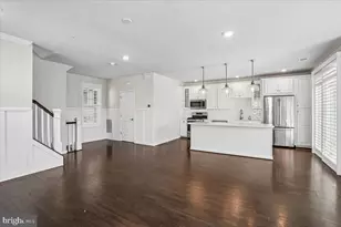 23286 Southdown Manor Terrace, Ashburn, VA 20148 - Photo 6