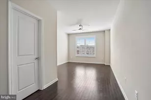 23286 Southdown Manor Terrace, Ashburn, VA 20148 - Photo 28