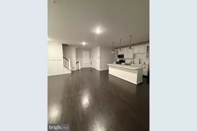 23286 Southdown Manor Terrace #105, Ashburn, VA 20148 - Photo 2