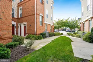 23286 Southdown Manor Terrace, Ashburn, VA 20148 - Photo 42