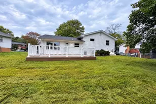726 N Watford Ct, Sterling, VA 20164 - Photo 6