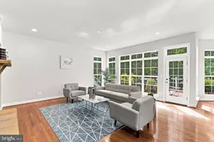 42755 Chatelain Cir, Brambleton, VA 20148 - Photo 24
