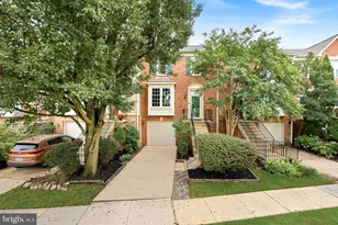 43445 Livery Square, Ashburn, VA 20147 - Photo 2