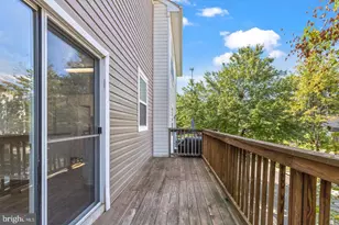 21844 Kelsey Square, Ashburn, VA 20147 - Photo 18