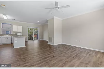 21844 Kelsey Square, Ashburn, VA 20147 - Photo 16