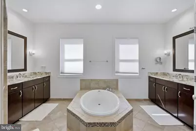 44642 Petersham Drive, Ashburn, VA 20147 - Photo 32