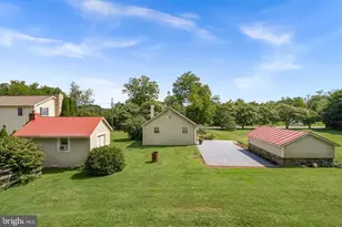 35121 Bloomfield Rd, Round Hill, VA 20141 - Photo 46