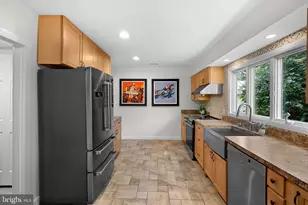 35121 Bloomfield Rd, Round Hill, VA 20141 - Photo 22