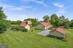 35121 Bloomfield Rd, Round Hill, VA 20141 - Photo 48