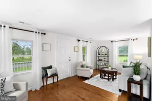 35121 Bloomfield Rd, Round Hill, VA 20141 - Photo 6