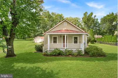 35121 Bloomfield Road, Round Hill, VA 20141 - Photo 1
