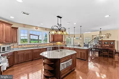 16544 Goldencrest Circle, Purcellville, VA 20132 - Photo 34