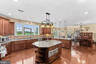 16544 Goldencrest Cir, Purcellville, VA 20132 - Photo 34