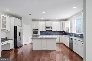 22247 Waterberry Terrace, Ashburn, VA 20148 - Photo 10